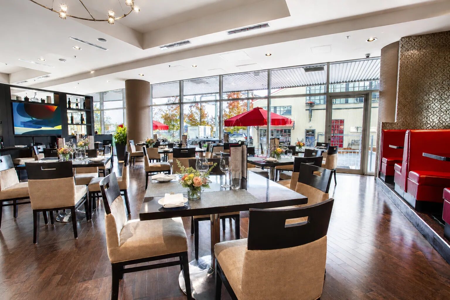 Best Restaurants in North Vancouver Near the Waterfront